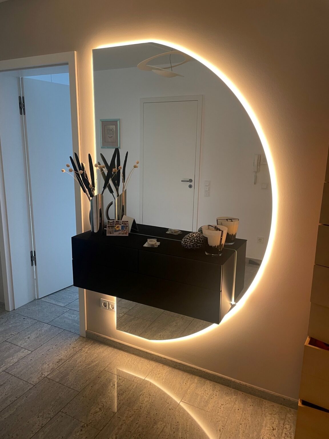 Spiegel Sideboard hinterleuchtet[51]